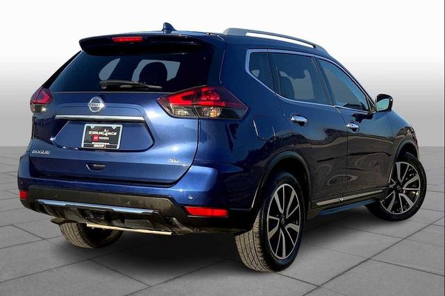 Photo of 2020 Caspian Blue Metallic Nissan Rogue
