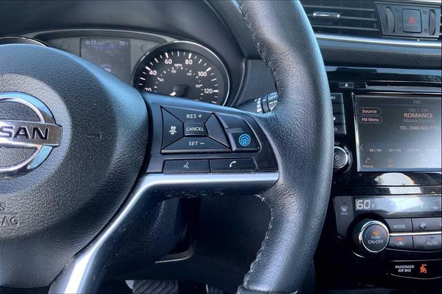Photo of 2020 Caspian Blue Metallic Nissan Rogue