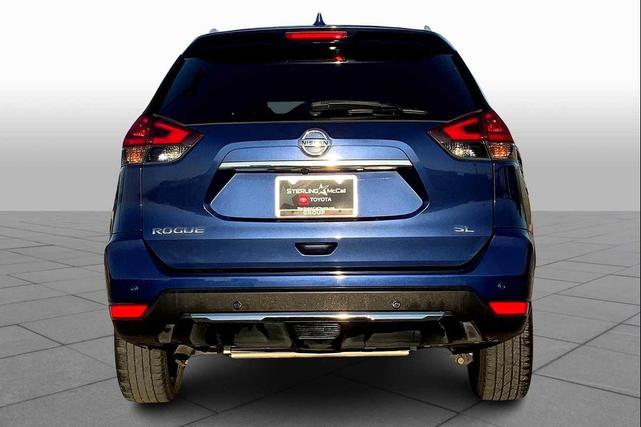 Photo of 2020 Caspian Blue Metallic Nissan Rogue