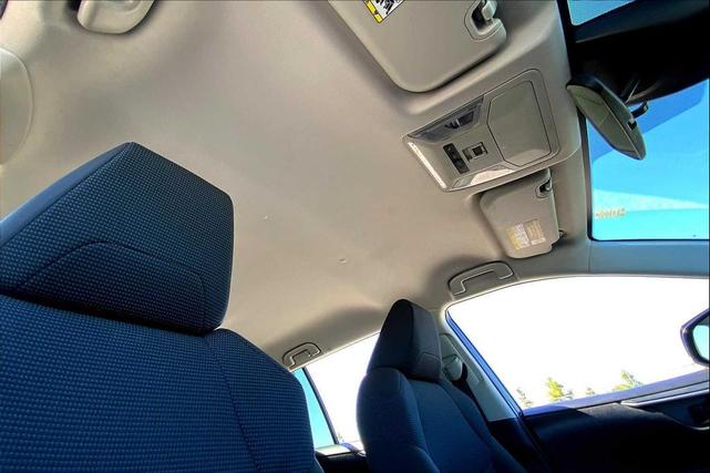 Photo of 2022 Midnight Black Metallic Toyota RAV4