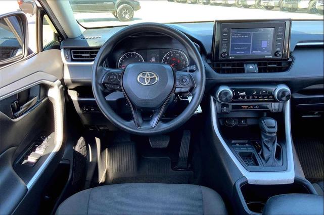 Photo of 2022 Midnight Black Metallic Toyota RAV4