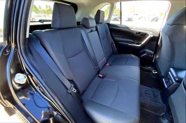 Photo of 2022 Midnight Black Metallic Toyota RAV4
