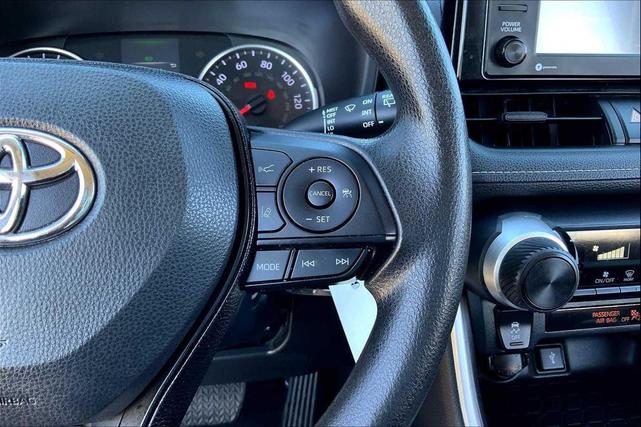 Photo of 2022 Midnight Black Metallic Toyota RAV4