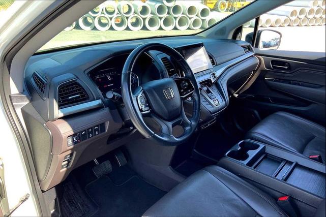 Photo of 2019 White Diamond Pearl Honda Odyssey