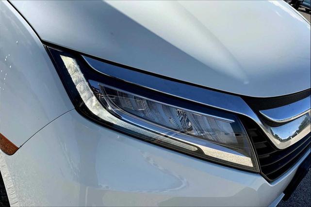 Photo of 2019 White Diamond Pearl Honda Odyssey