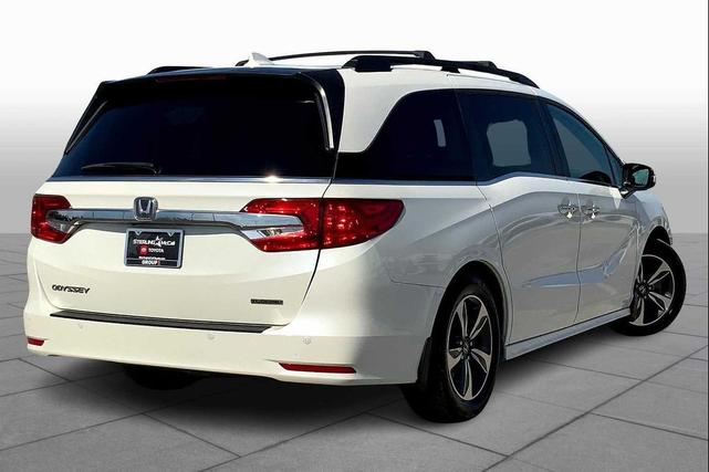 Photo of 2019 White Diamond Pearl Honda Odyssey