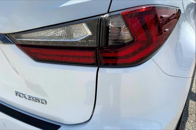 Photo of 2022 Ultra White Lexus RX 350