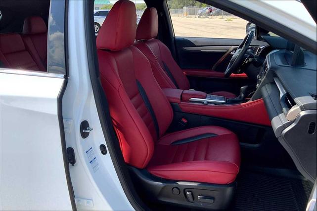 Photo of 2022 Ultra White Lexus RX 350