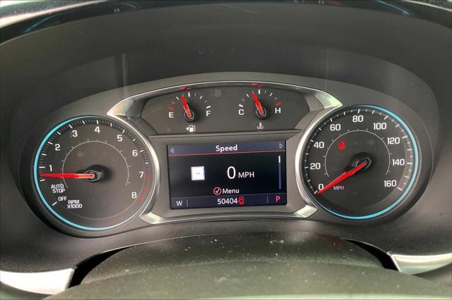 Photo of 2022 Summit White Chevrolet Traverse