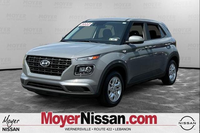 Photo of 2022 Galactic Gray Hyundai VENUE