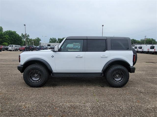 Photo of 2025 Oxford White Ford Bronco