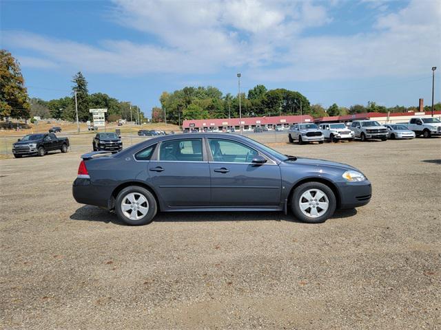 Photo of 2009 Imperial Blue Metallic Chevrolet Impala