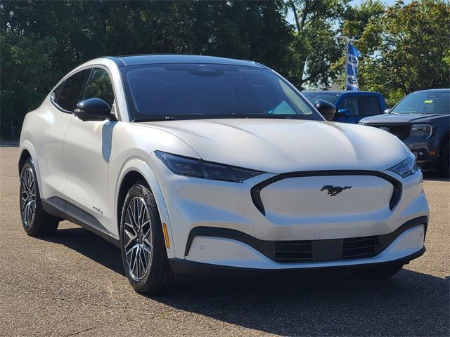 Photo of 2025 Star White Metallic Tri-Coat Ford Mustang Mach-E