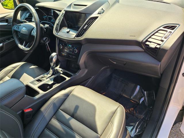 Photo of 2018 White Platinum Ford Escape