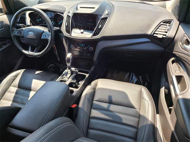 Photo of 2018 White Platinum Ford Escape