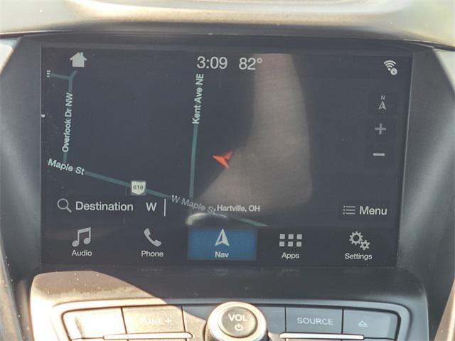 Photo of 2018 White Platinum Ford Escape