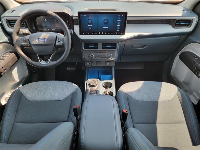 Photo of 2025 Space White Metallic Ford Maverick