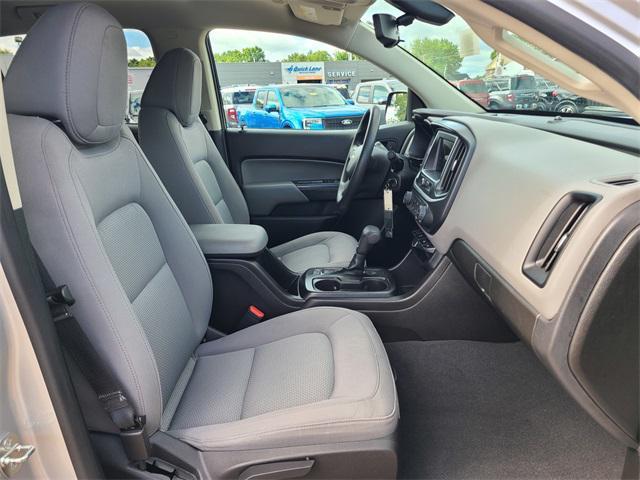 Photo of 2019 Silver Ice Metallic Chevrolet Colorado
