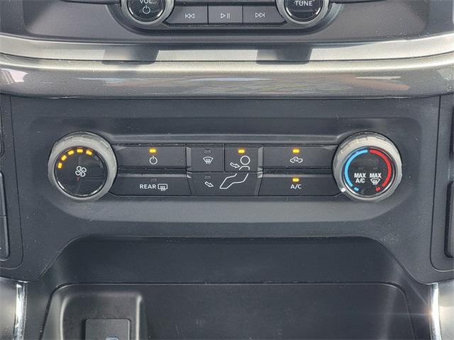Photo of 2023 Oxford White Ford F-150