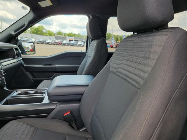 Photo of 2023 Oxford White Ford F-150