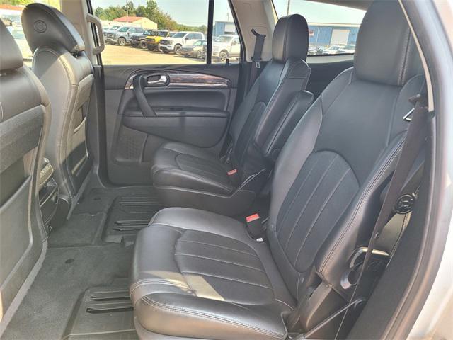 Photo of 2017 Quicksilver Metallic Buick Enclave