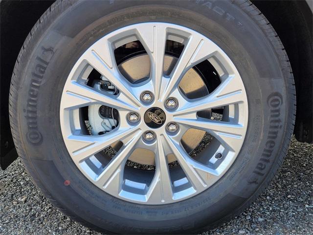 Photo of 2025 Rapid Red Metallic Tinted Clearcoat Ford Escape