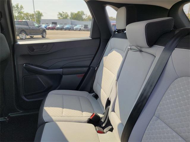 Photo of 2025 Rapid Red Metallic Tinted Clearcoat Ford Escape