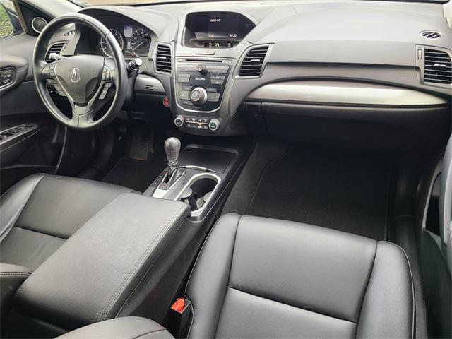 Photo of 2016 Crystal Black Pearl Acura RDX
