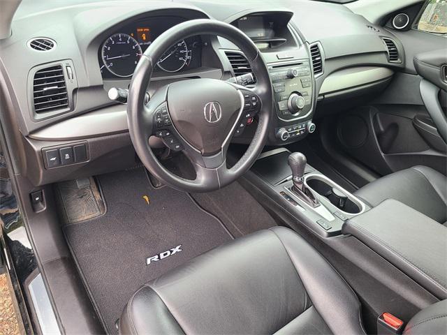 Photo of 2016 Crystal Black Pearl Acura RDX