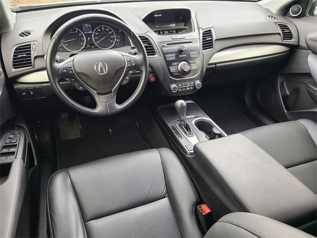 Photo of 2016 Crystal Black Pearl Acura RDX