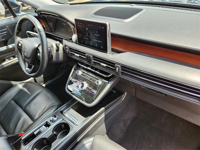 Photo of 2022 Ocean Drive Blue Metallic Tinted Clearciat Lincoln Corsair