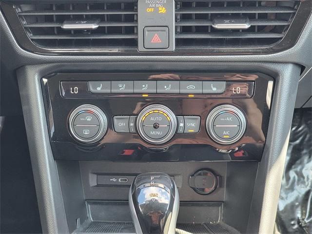 Photo of 2024 Deep Black Pearl Volkswagen Taos