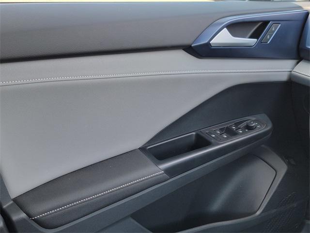 Photo of 2024 Deep Black Pearl Volkswagen Taos