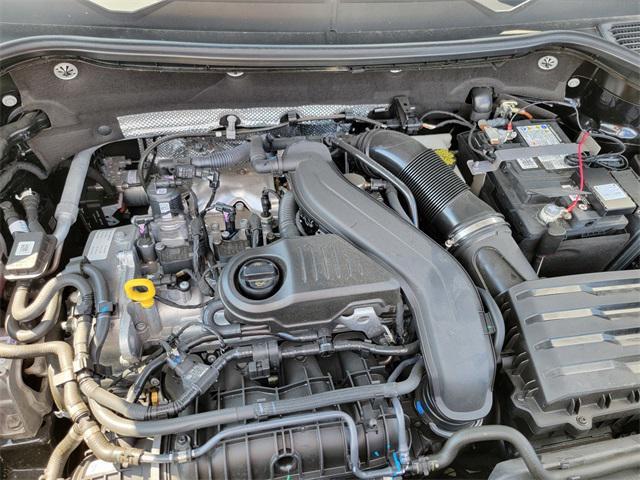 Photo of 2024 Deep Black Pearl Volkswagen Taos
