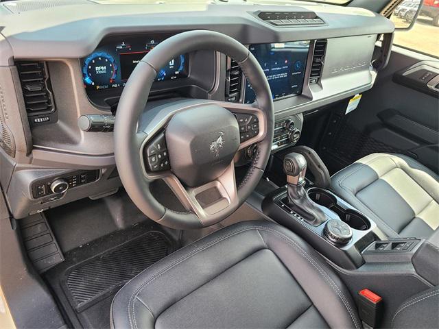 Photo of 2025 Desert Sand Ford Bronco