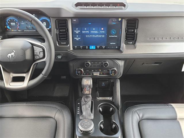 Photo of 2025 Desert Sand Ford Bronco