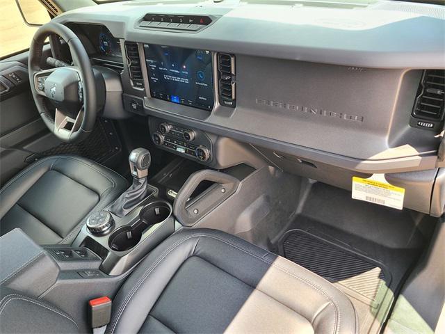 Photo of 2025 Desert Sand Ford Bronco