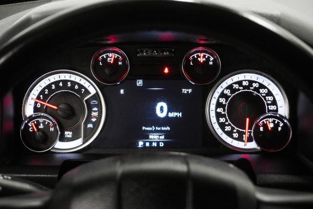 Photo of 2018 Brilliant Black Crystal Pearlcoat RAM 1500