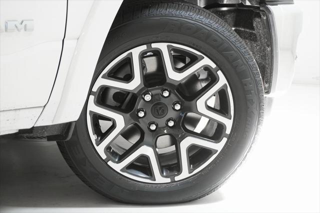 Photo of 2025 Bright White Clearcoat RAM 1500