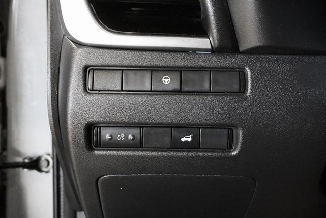 Photo of 2023 Boulder Gray Pearl Nissan Rogue