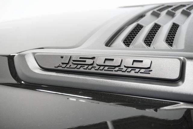 Photo of 2026 Diamond Black Crystal Pearlcoat RAM 1500