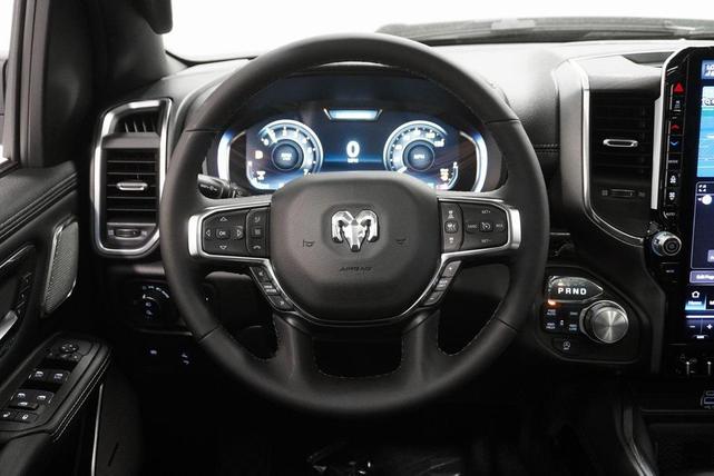 Photo of 2026 Diamond Black Crystal Pearlcoat RAM 1500