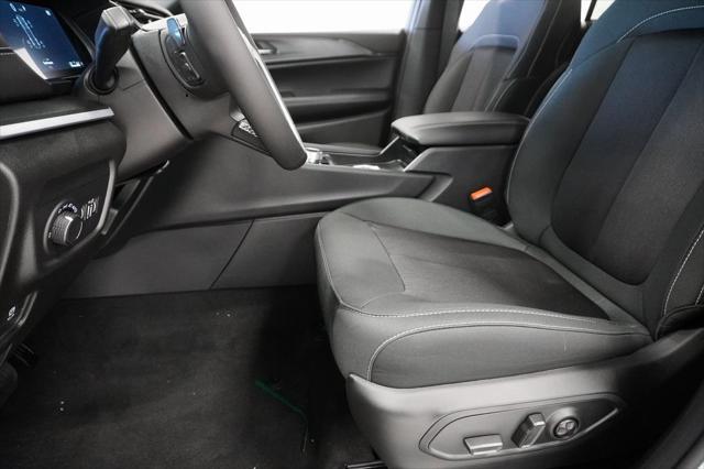 Photo of 2025 Silver Zynith Jeep Grand Cherokee