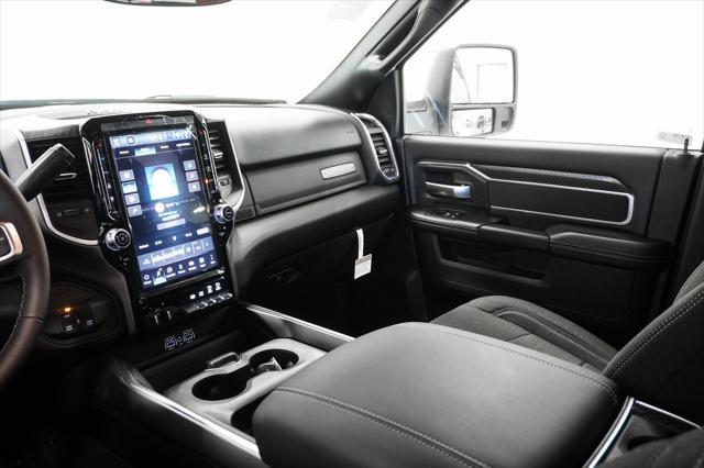 Photo of 2025 Bright White Clearcoat RAM 2500
