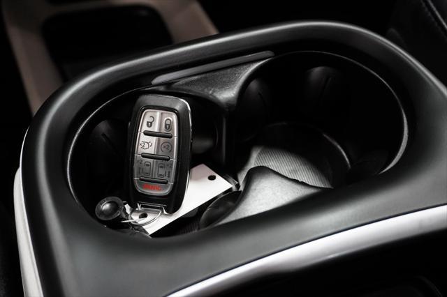 Photo of 2024 Bright White Clearcoat Chrysler Pacifica Hybrid