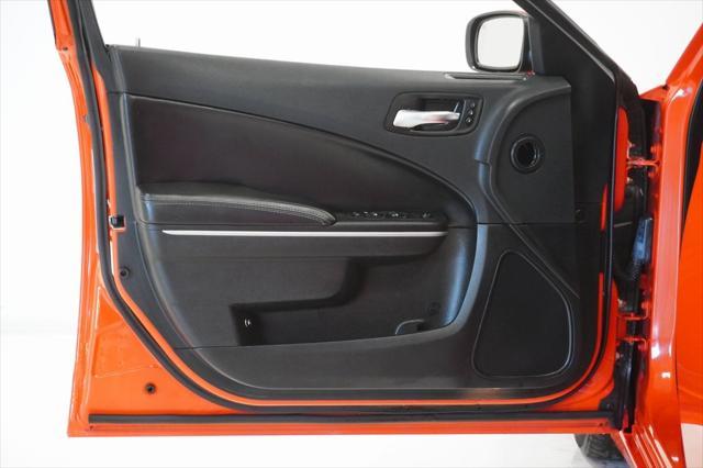 Photo of 2019 Go Mango Dodge Charger