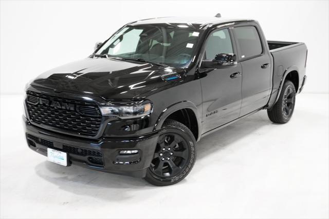 Photo of 2025 Diamond Black Crystal Pearlcoat RAM 1500