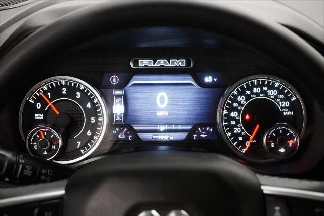 Photo of 2025 Diamond Black Crystal Pearlcoat RAM 1500