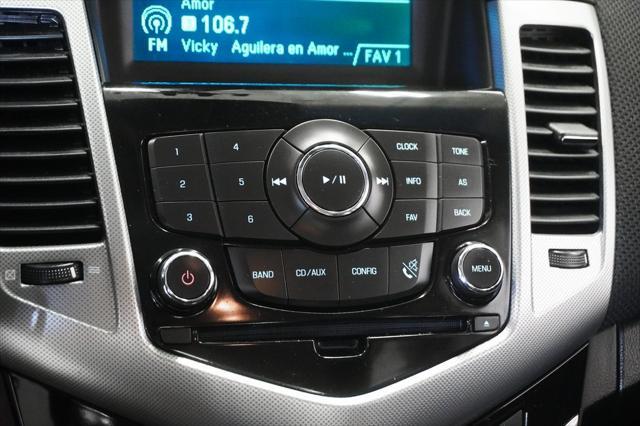 Photo of 2011 Black Granite Metallic Chevrolet Cruze