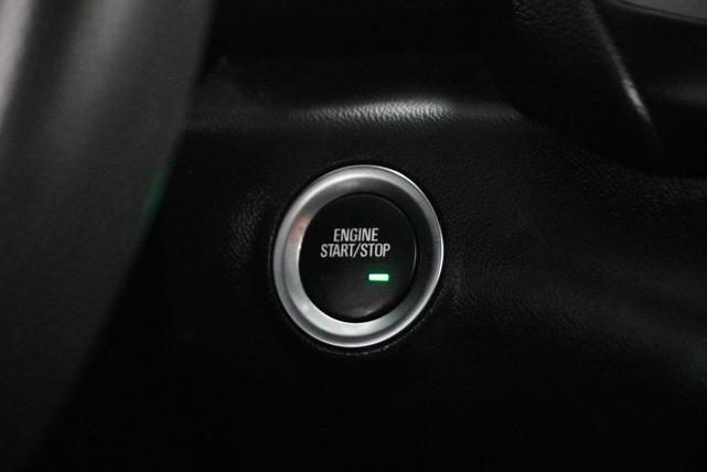 Photo of 2023 Summit White GMC Terrain